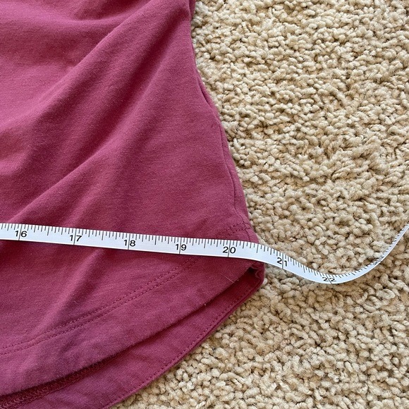 Athleta Outbound V neck Tee - Picture 3 of 7